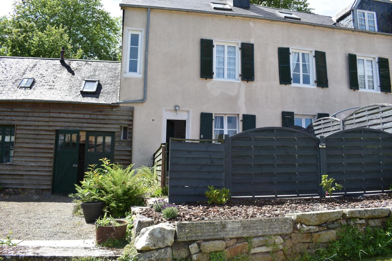 Gites In Le Neufbourg -Mortain Экстерьер фото