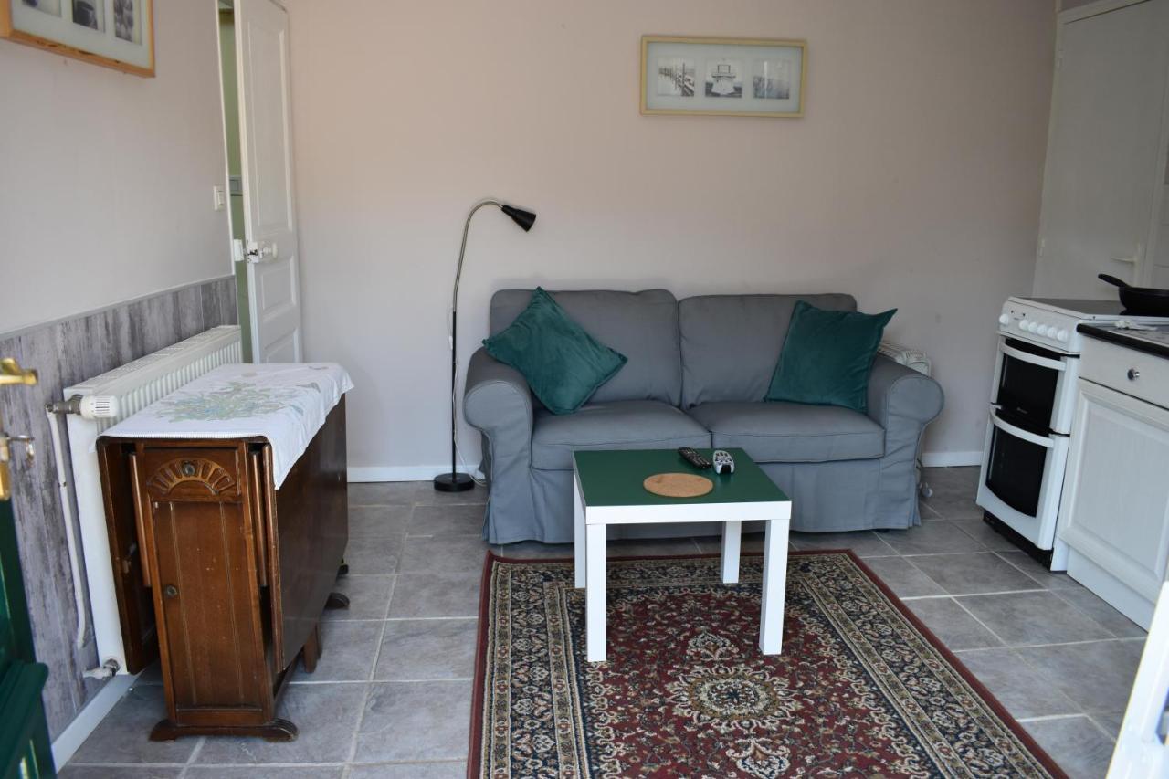 Gites In Le Neufbourg -Mortain Экстерьер фото
